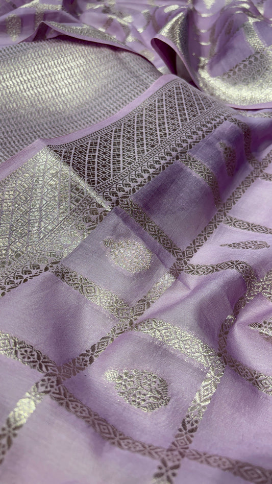 LILAC COLOUR CHANDERI UNSTITCHED SUIT SET (2 PIECE -KURTA & DUPATTA)