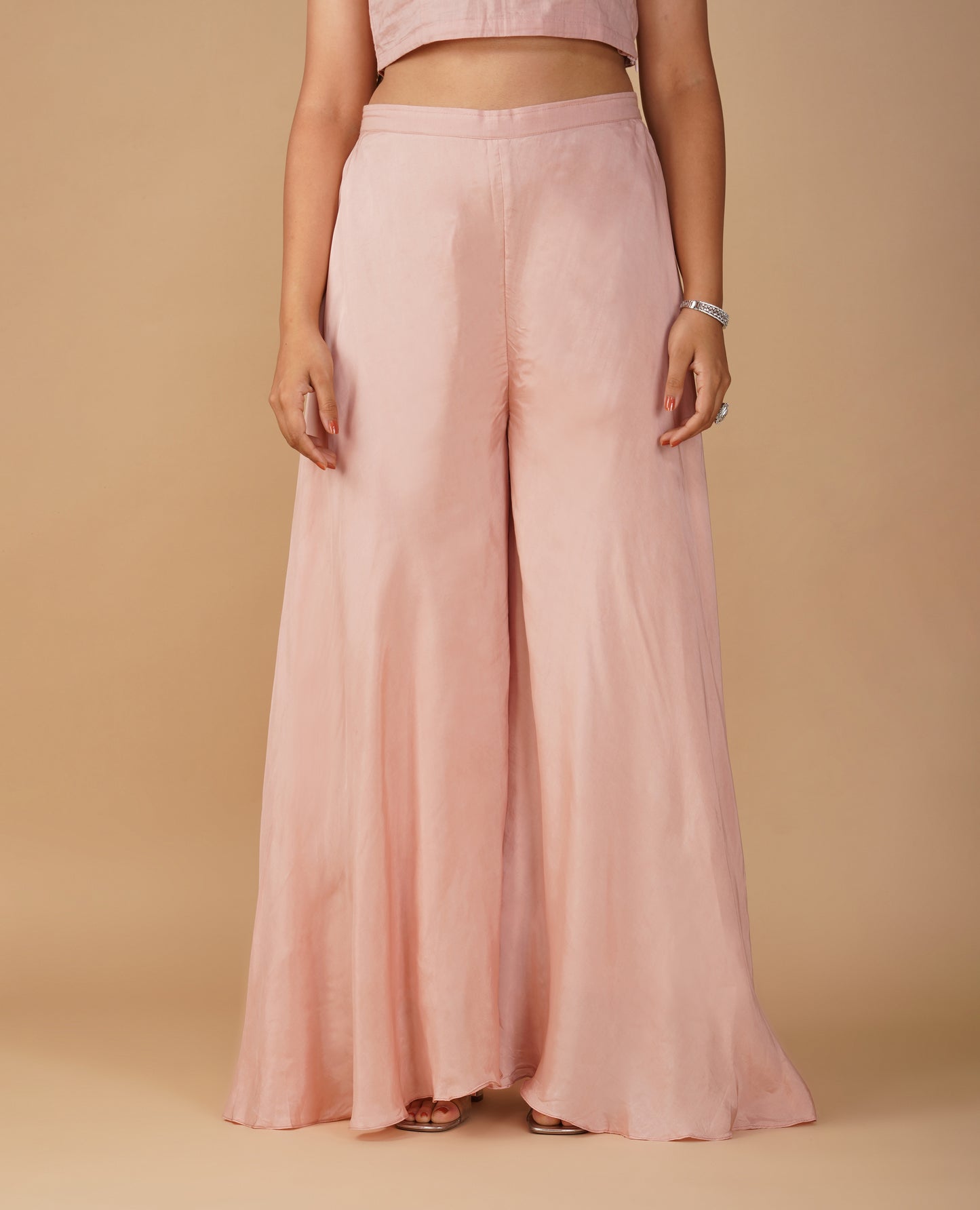 (DELIVERY IN 20 DAYS) LIGHT PINK ORGANZA INDO-WESTERN SET WITH SEQUINS EMBROIDERY AND FLARED PANTS