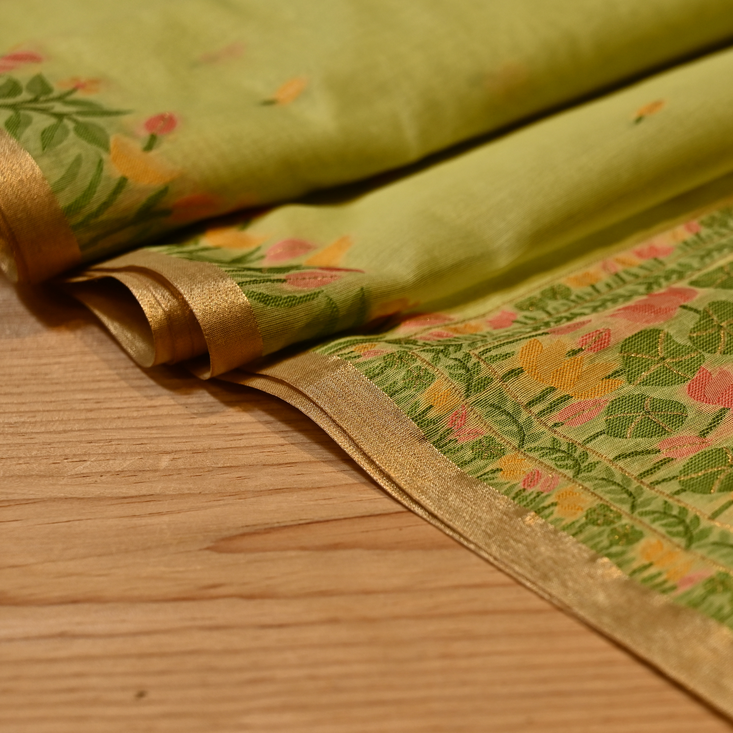 PISTA GREEN JAMDANI DHAKAI COTTON SAREE WITH ZARI BORDER