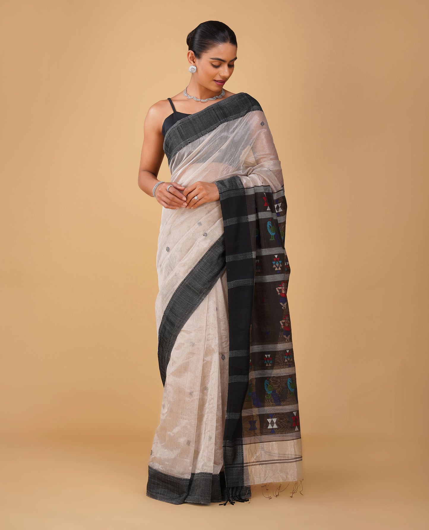 OFF-WHITE/SILVER MAHESHWARI SAREE WITH BLACK RESHAM BORDER, JAMDANI PALLA & CONTRAST BLACK BLOUSE
