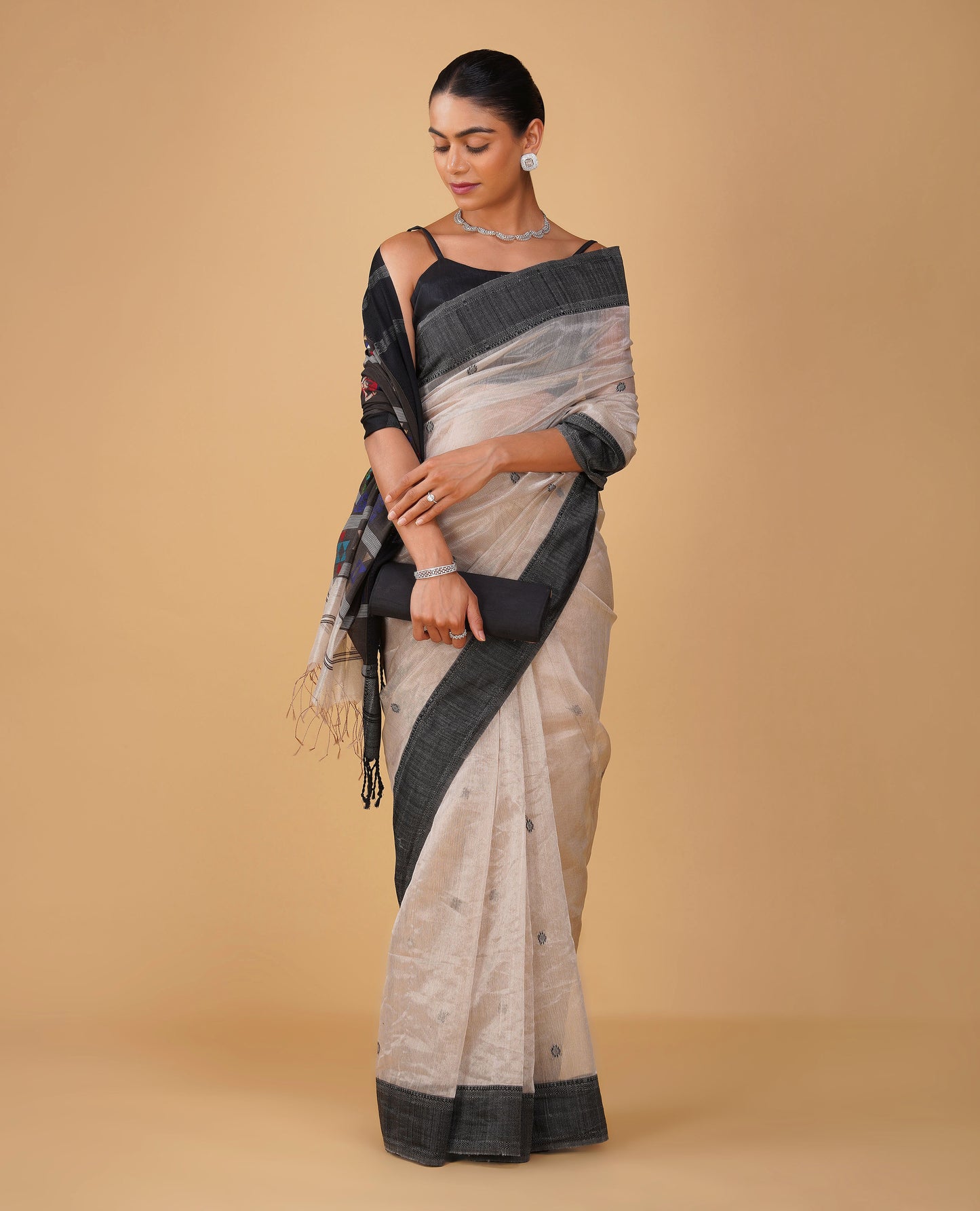 OFF-WHITE/SILVER MAHESHWARI SAREE WITH BLACK RESHAM BORDER, JAMDANI PALLA & CONTRAST BLACK BLOUSE