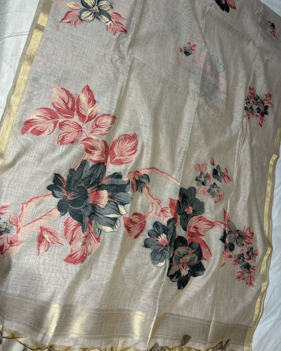 BEIGE COLOUR JAMDANI DHAKAI COTTON SAREE