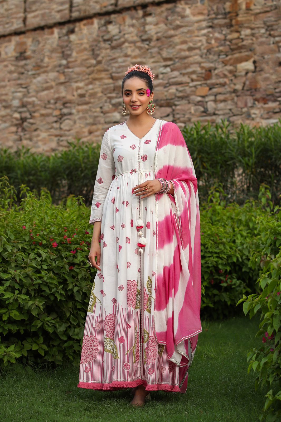 WHITE COLOUR PRINTED COTTON READYMADE FLOOR LENGTH SUIT