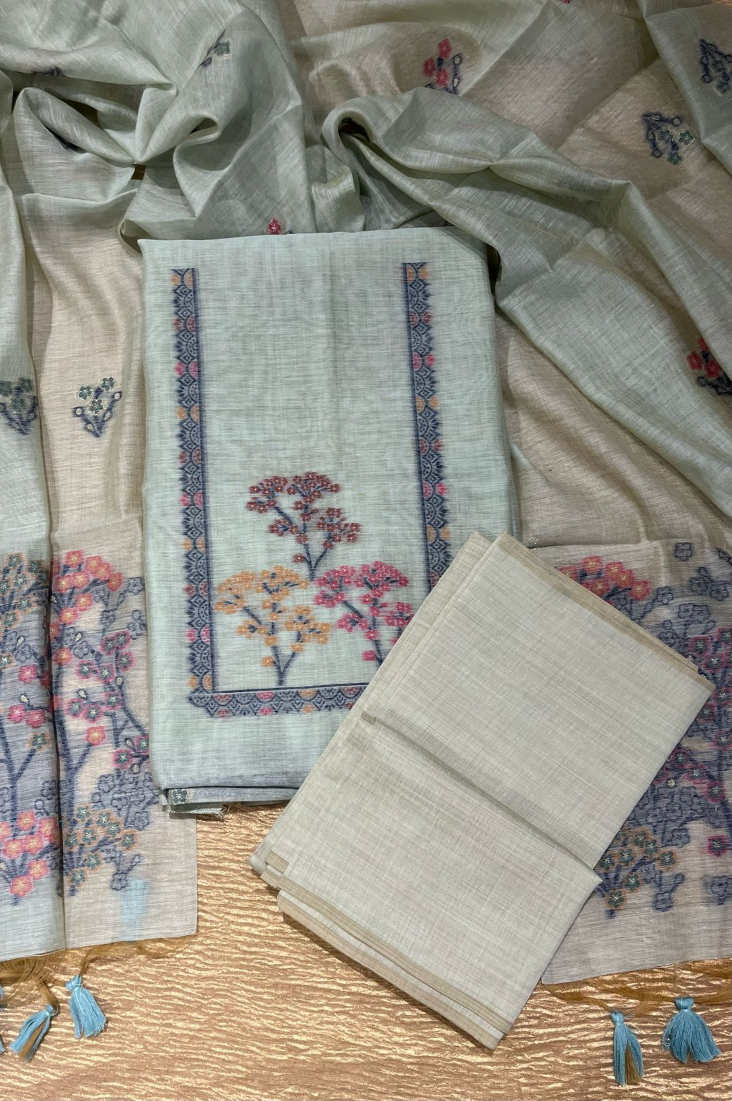 SOFT SAGE GREEN COLOR BEIGE TANT DHAKAI JAMDANI SUIT SET (3-Piece)
