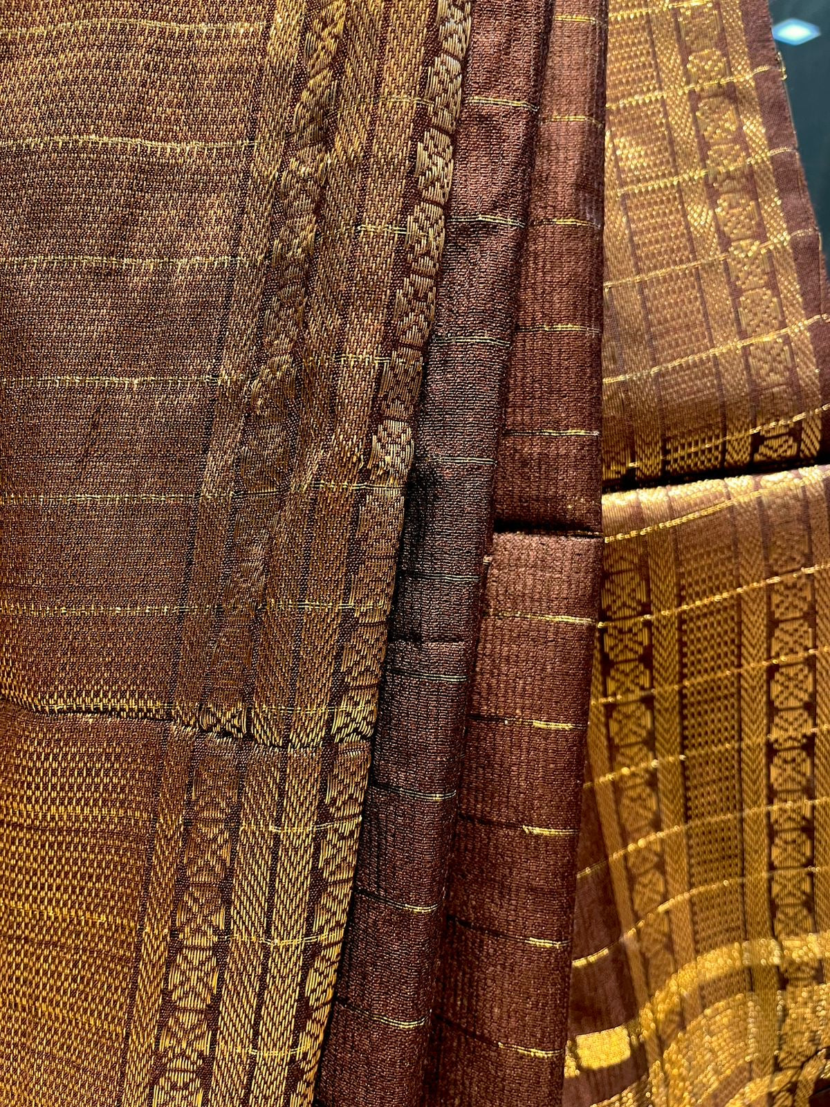 (DELIVERY IN 20 DAYS)BROWN MAHESHWARI SAREE EMBELLISHED WITH ZARI WEAVES