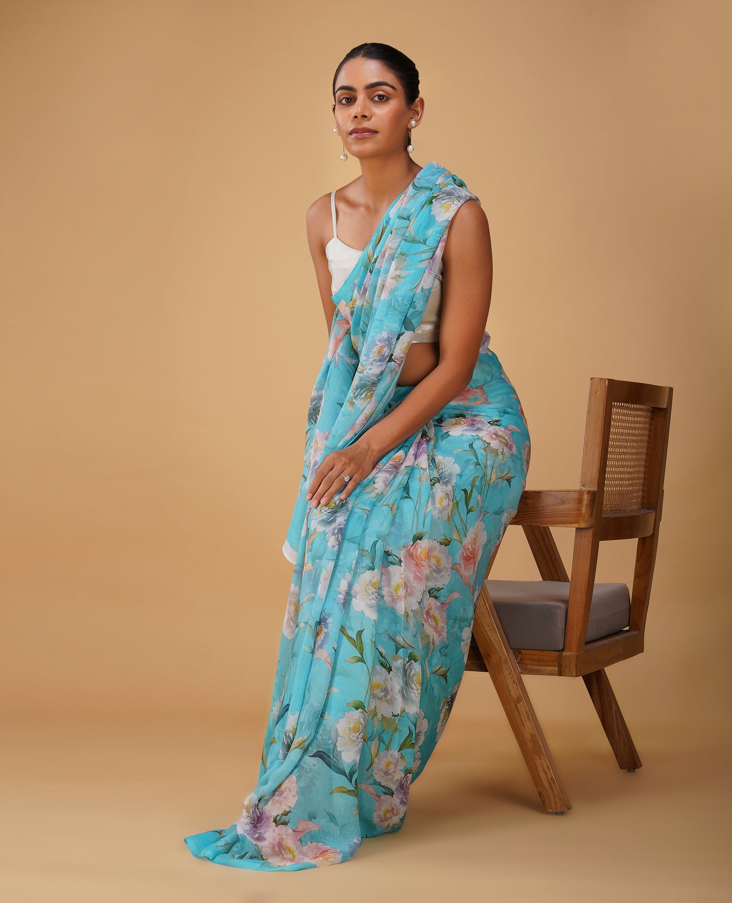 POWDER BLUE FLORAL PRINTED PURE PLATINUM CHIFFON SAREE WITH SELF PRINTED CREPE BLOUSE