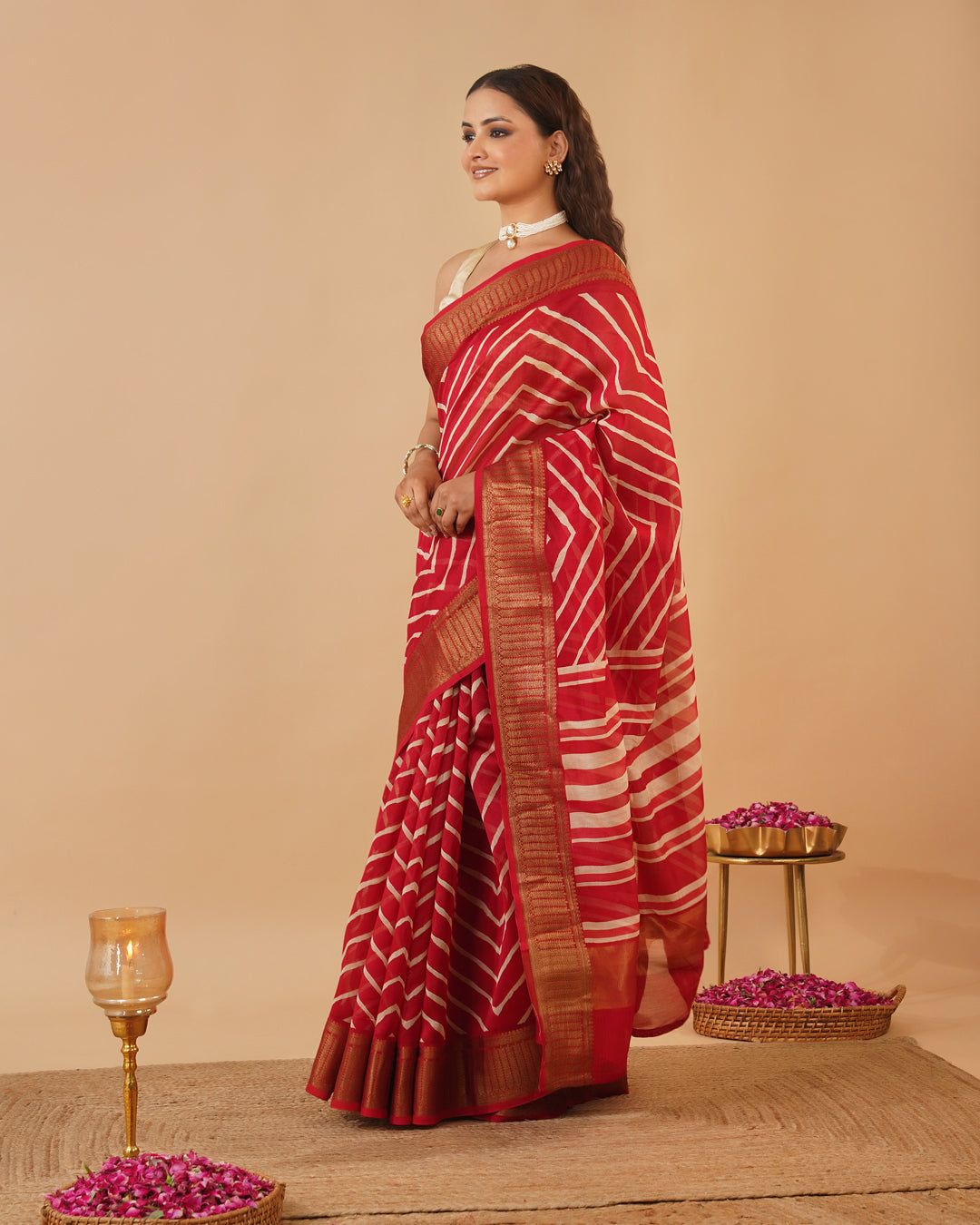 RED COLOUR CHANDERI PRINTED SAREE WITH ANTIQUE ZARI BORDER