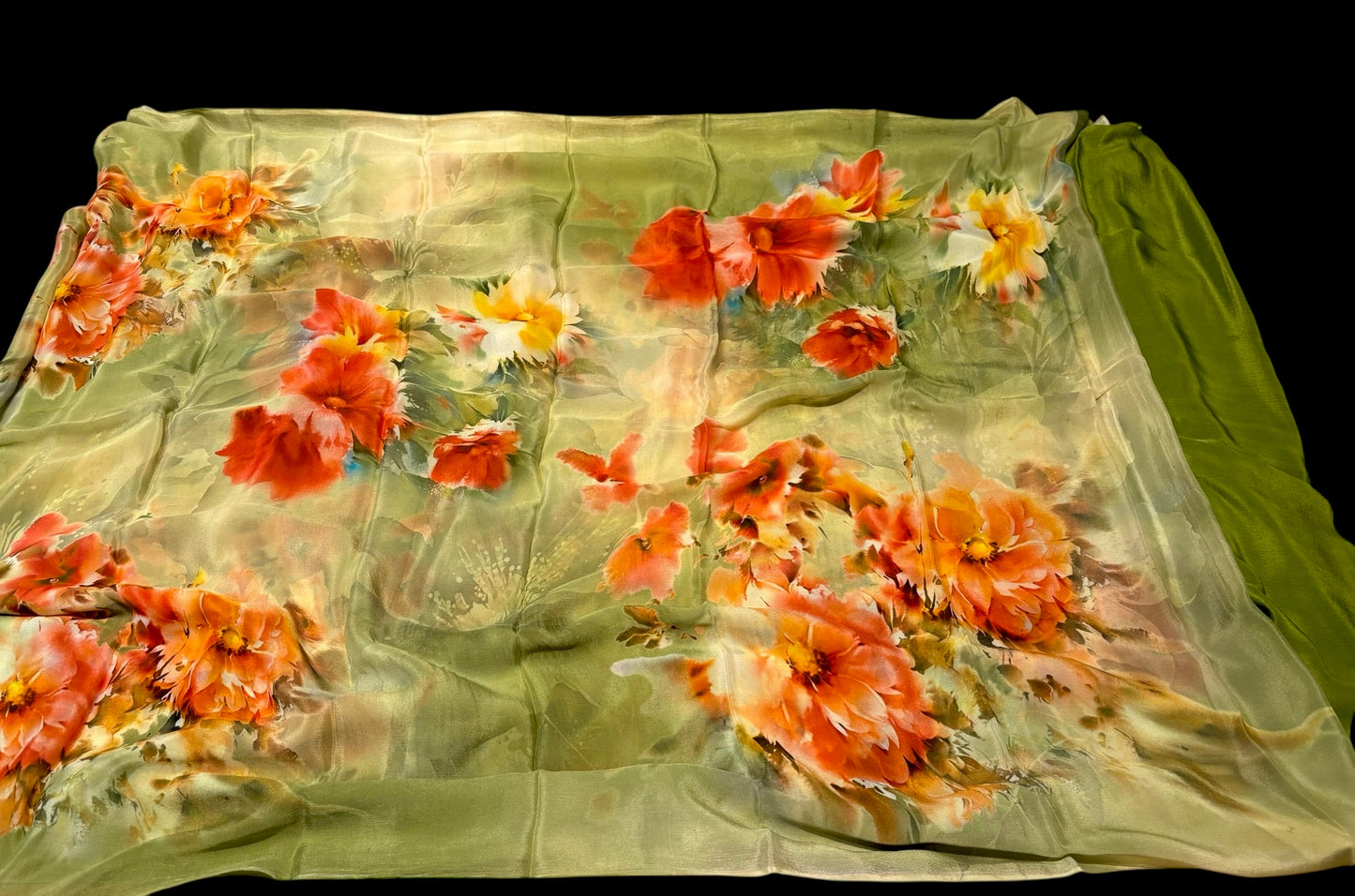 (Deliver in 15 days) SHADED OLIVE GREEN PRINTED CHINON SAREE WITH PLAIN CHINON BLOUSE