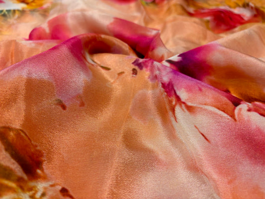 CREAMY PEACH SHADED PRINTED CHINON SAREE WITH PLAIN BLOUSE