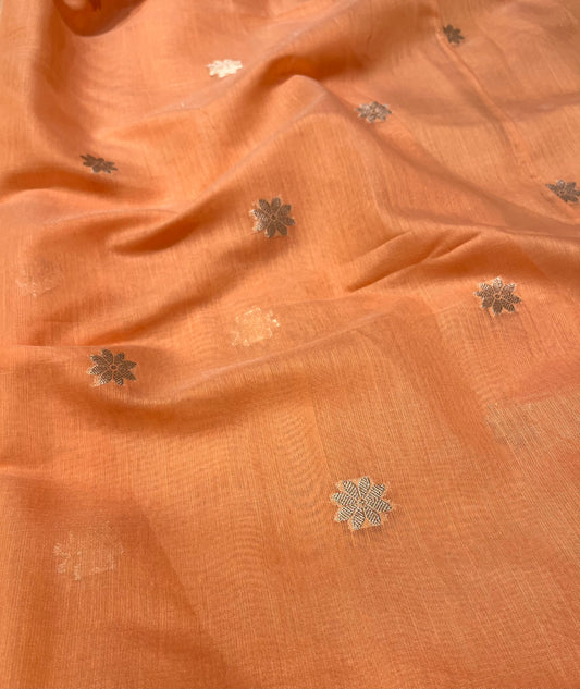 BEIGE COLOUR ART MAHESHWARI SAREE WITH CONTRAST BLOUSE, PALLA & ZARI BUTTI - Kothari Sons