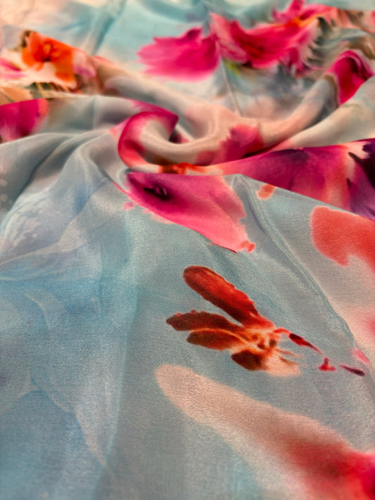 SHADED POWDER BLUE FLORAL PRINTED CHINON SAREE WITH PLAIN CHINON BLOUSE