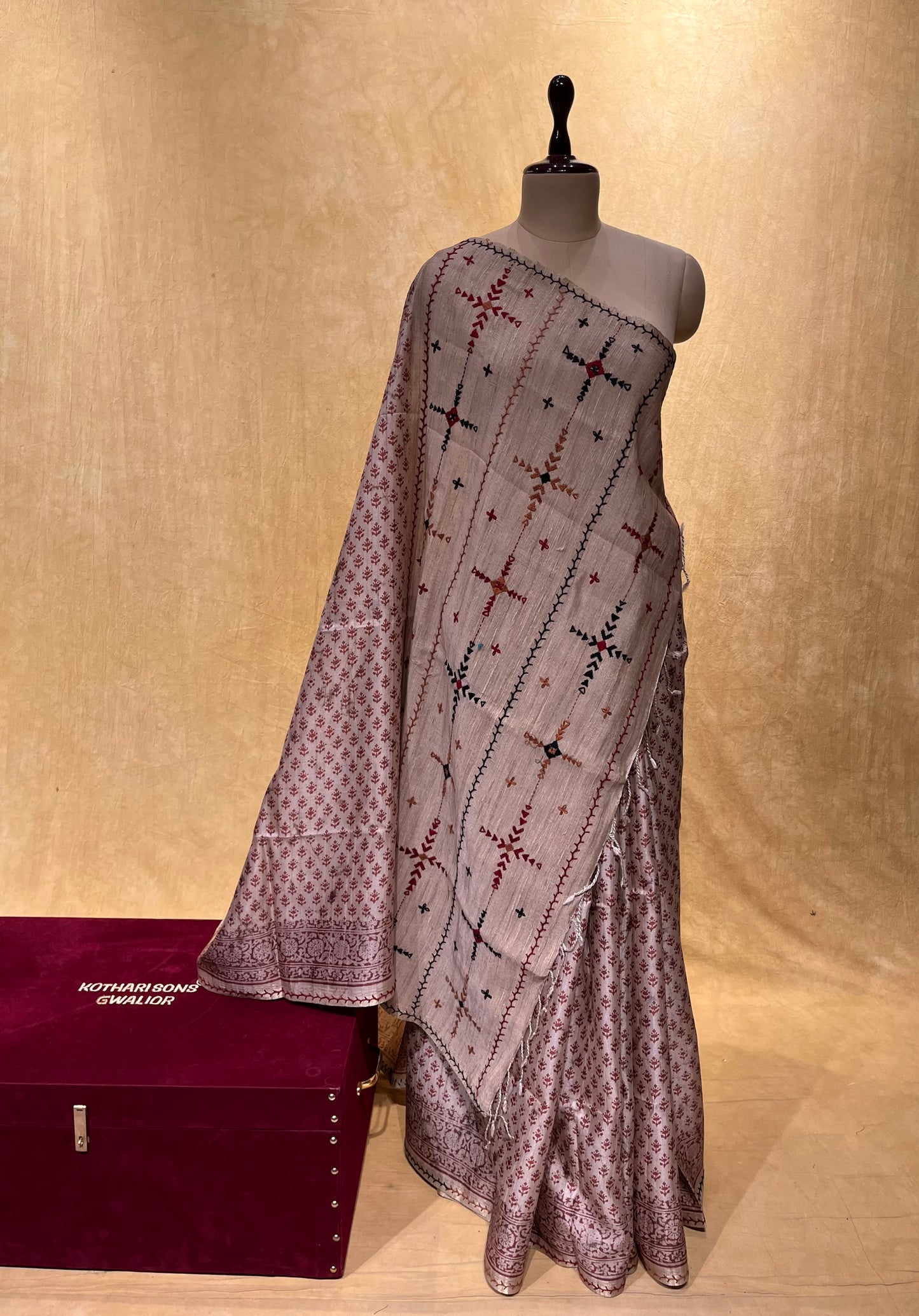 BEIGE COLOUR TUSSAR SILK SAREE EMBELLISHED WITH KATHA WORK