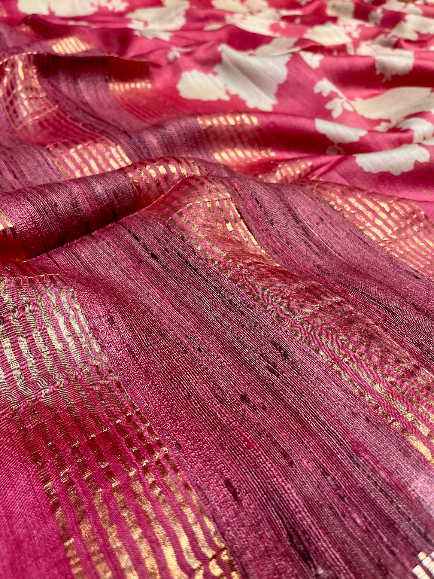 PINK COLOUR PRINTED MUNGA PURE SILK SAREE WITH ZARI BORDER