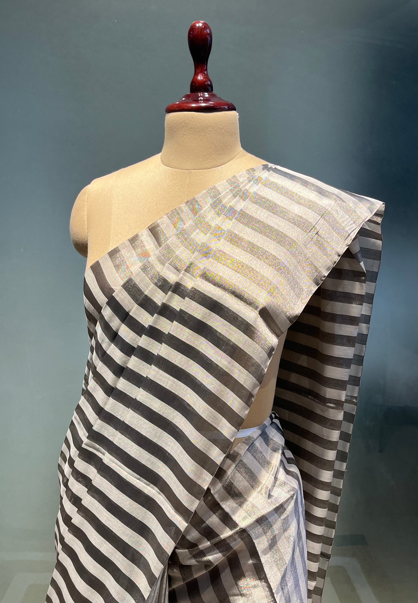 SILVER & WHITE COLOUR STRIPED CHANDERI TISSUE SAREE