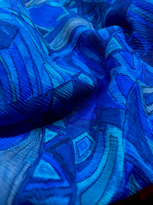 BLUE COLOUR PURE PLATINUM CHIFFON PRINTED SAREE WITH CREPE SILK BLOUSE - Kothari Sons