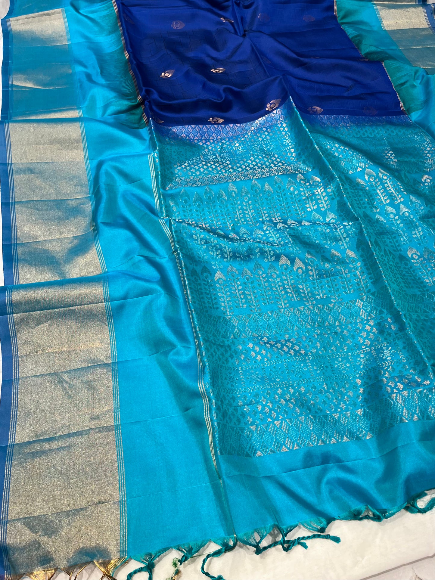 BLUE COLOUR PURE SILK DHARMAVARAM SAREE WITH CONTRAST BORDER & PALLA