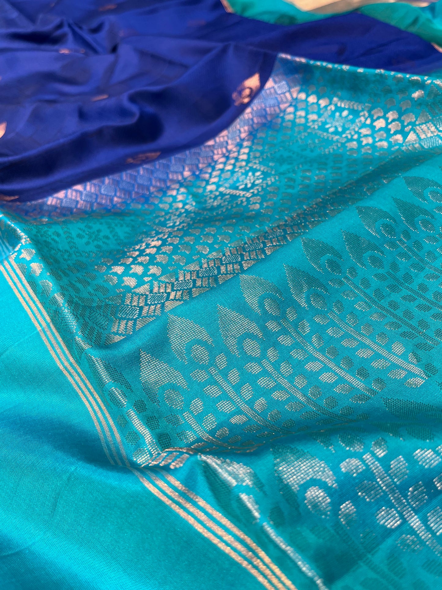 BLUE COLOUR PURE SILK DHARMAVARAM SAREE WITH CONTRAST BORDER & PALLA
