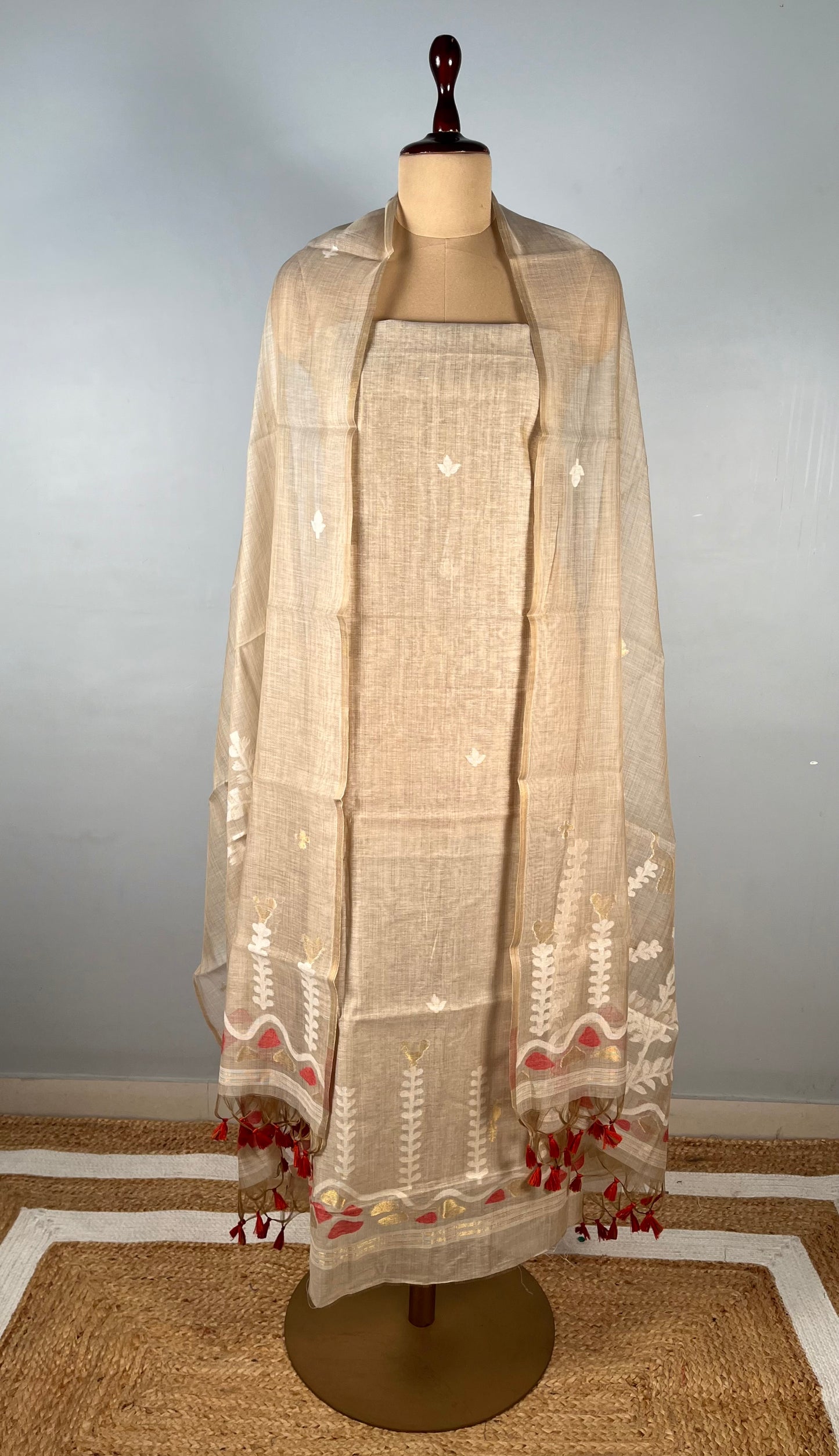 BEIGE COLOUR TANT DHAKAI JAMDANI UNSTITCHED SUIT WITHOUT BOTTOM ( DRESS MATERIAL )
