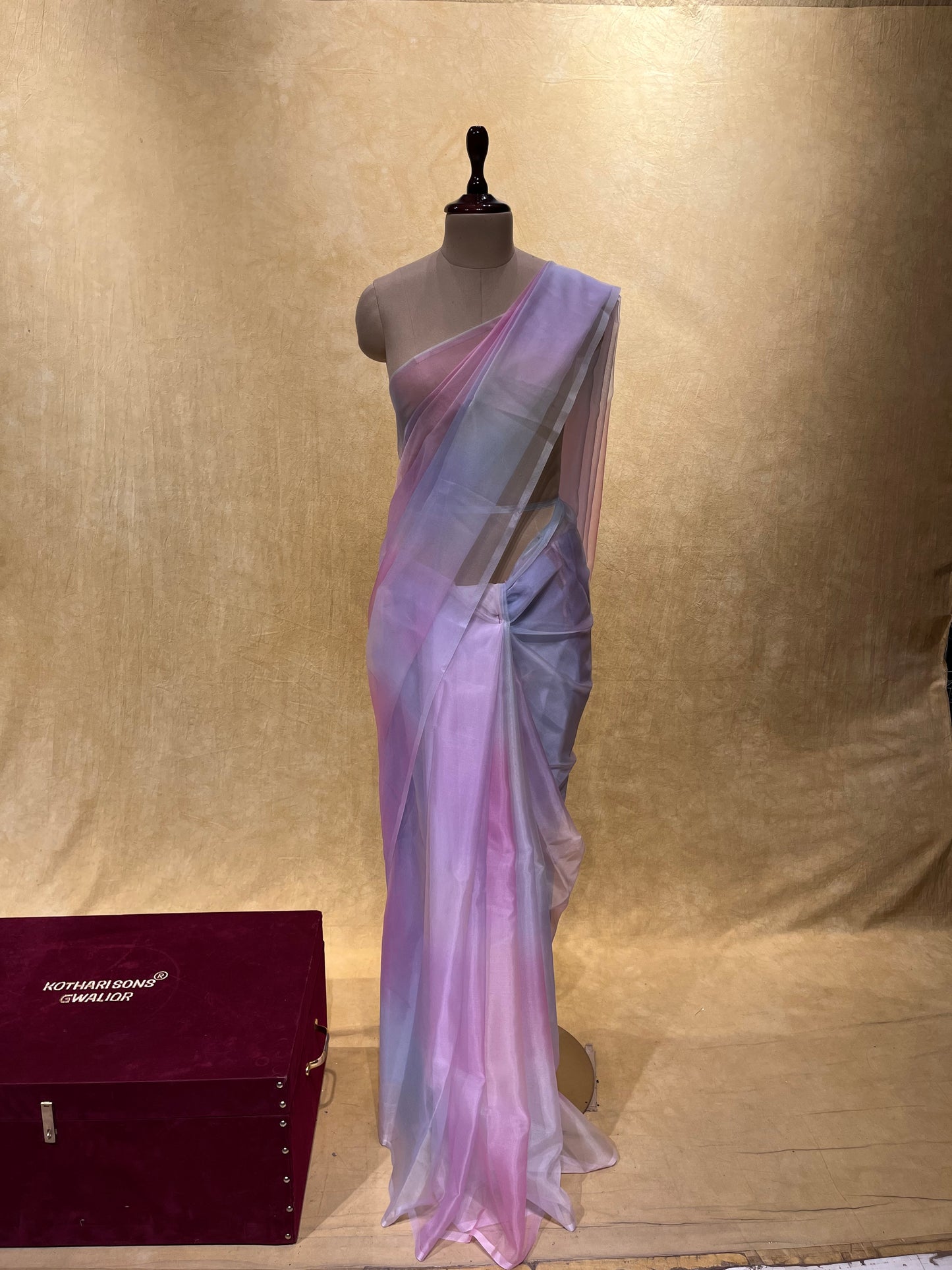 SHADED ORGANZA SAREE WITHOUT Blouse