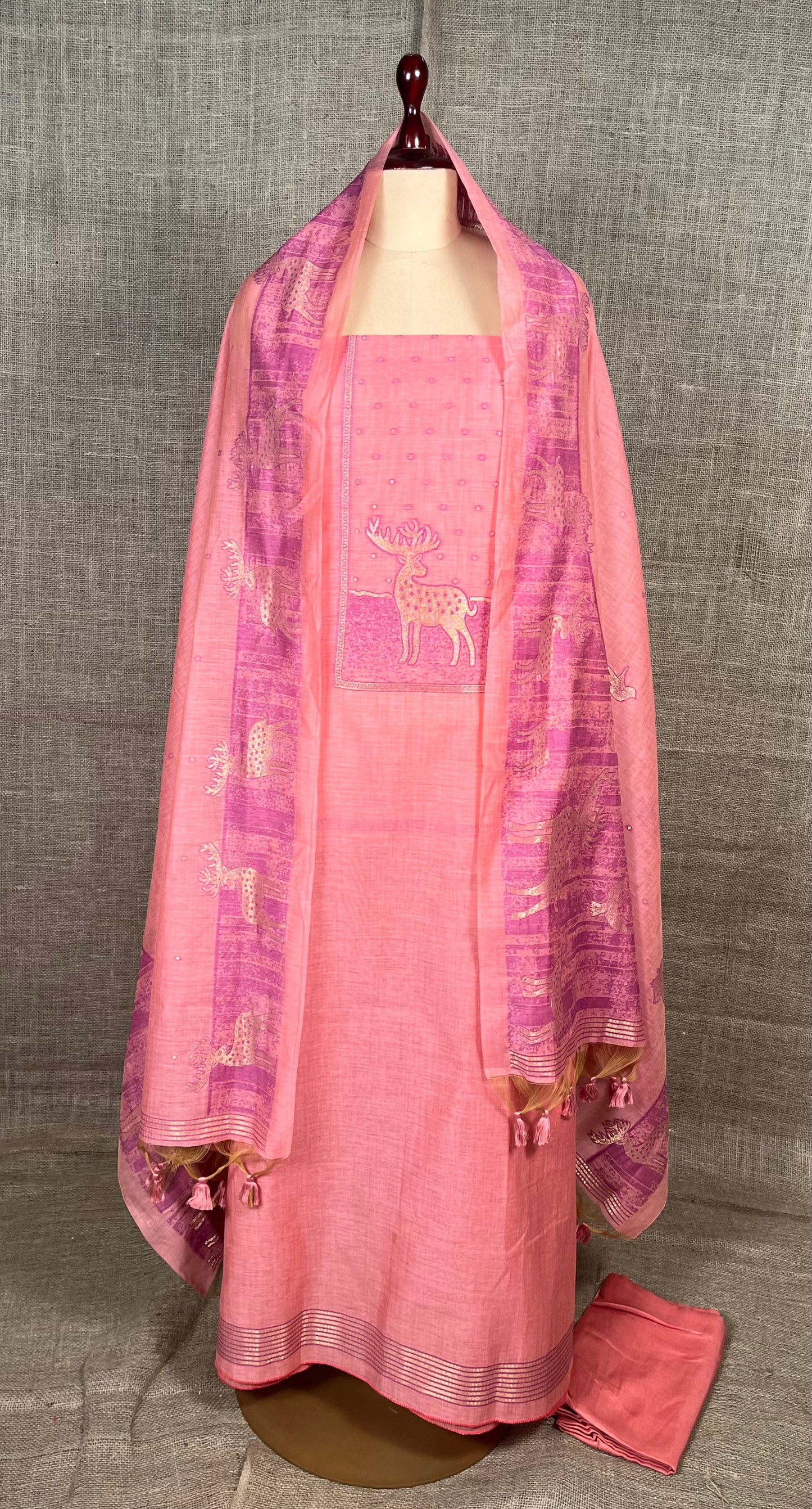PINK COLOUR TANT DHAKAI JAMDANI UNSTITCHED SUIT