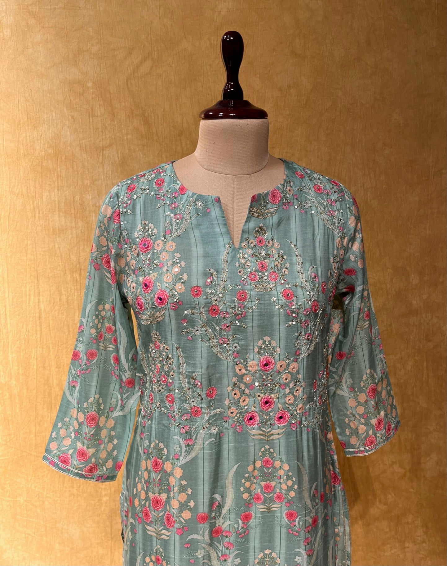 PASTEL GREEN COLOUR MUSLIN SILK PRINTED KURTI EMBELLISHED WITH AARI & SEQUINS WORK