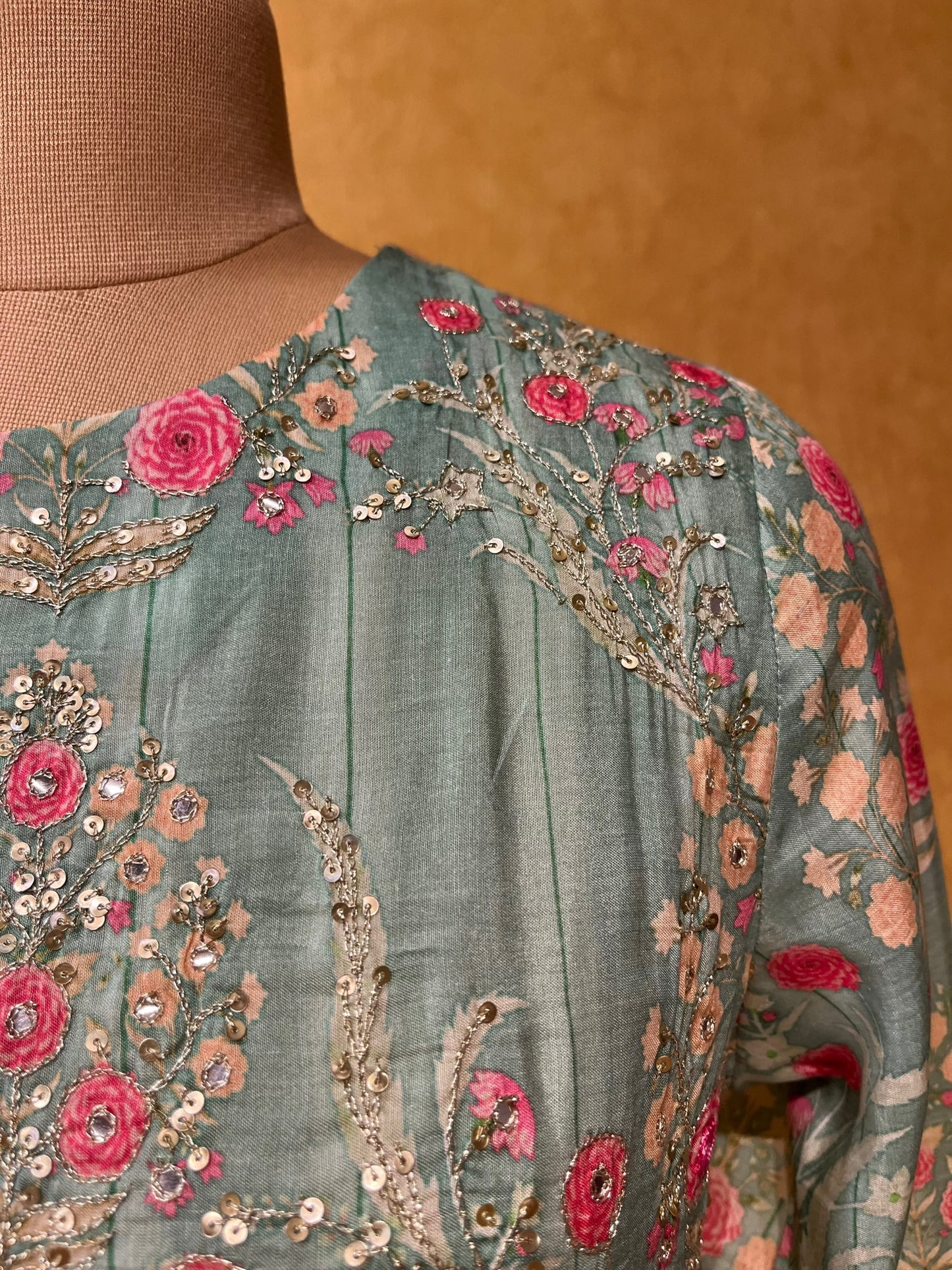 PASTEL GREEN COLOUR MUSLIN SILK PRINTED KURTI EMBELLISHED WITH AARI & SEQUINS WORK