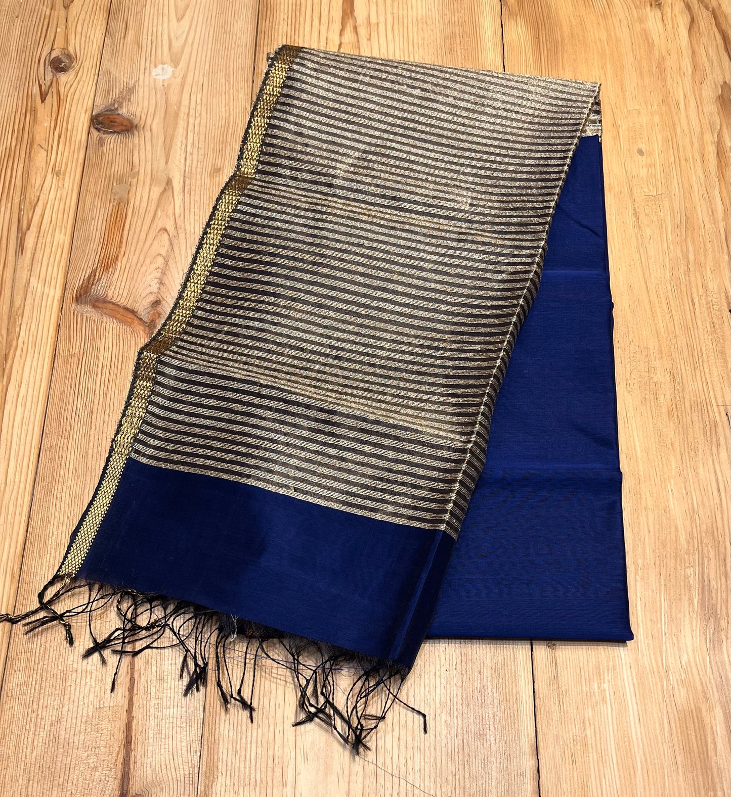 BLUE COLOUR COTTON SILK MAHESWARI SAREE