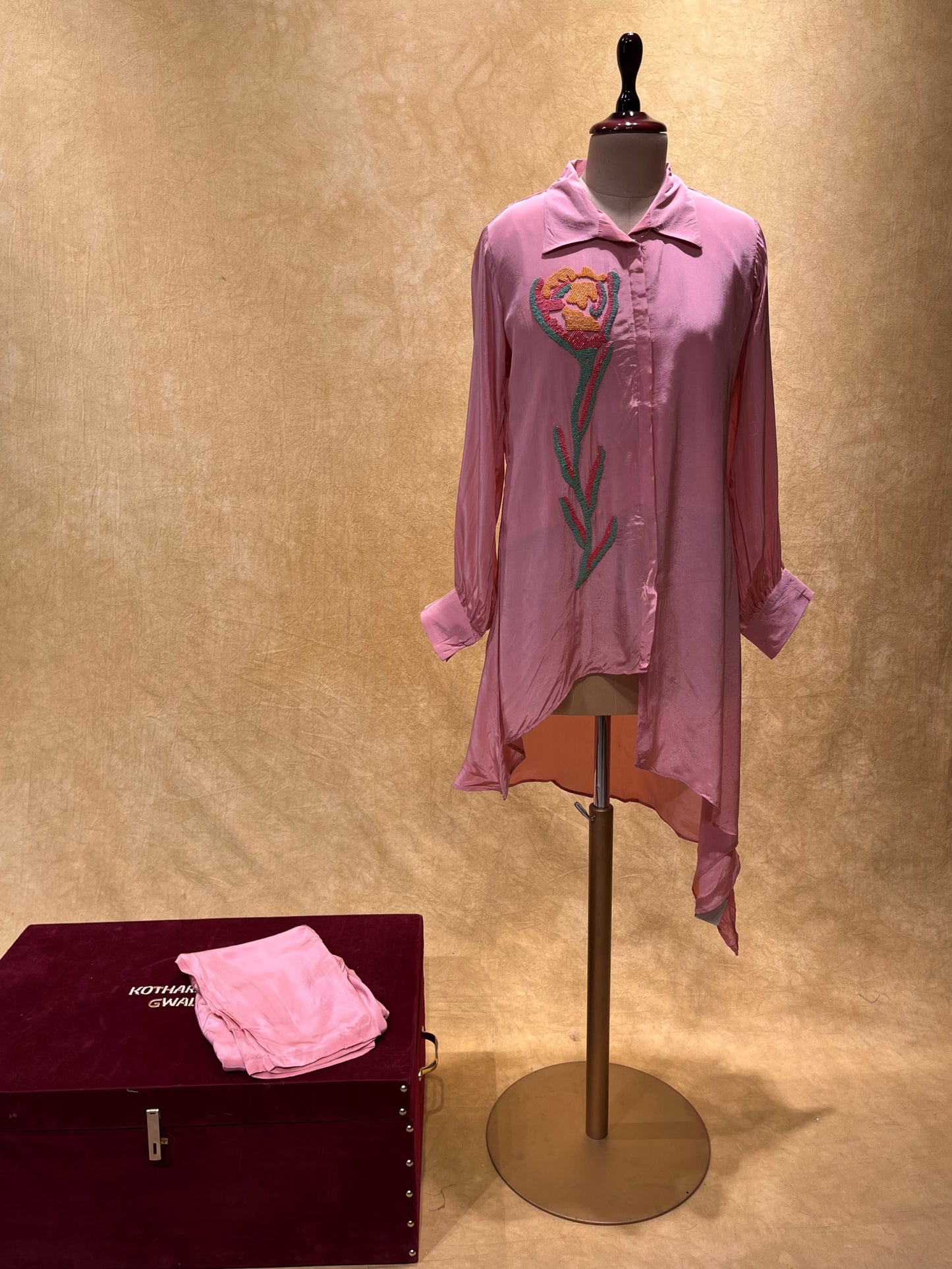 PINK COLOUR CREPE SILK CO-ORDS SET EMBELLISHED WITH BEADS WORK