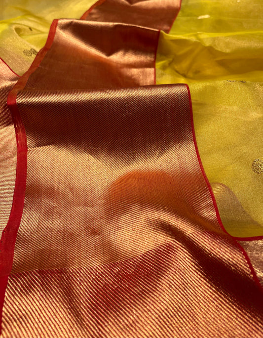 LEMON GREEN COLOUR CHANDERI TISSUE HANDLOOM SAREE EMBELLISHED WITH ZARI WEAVES