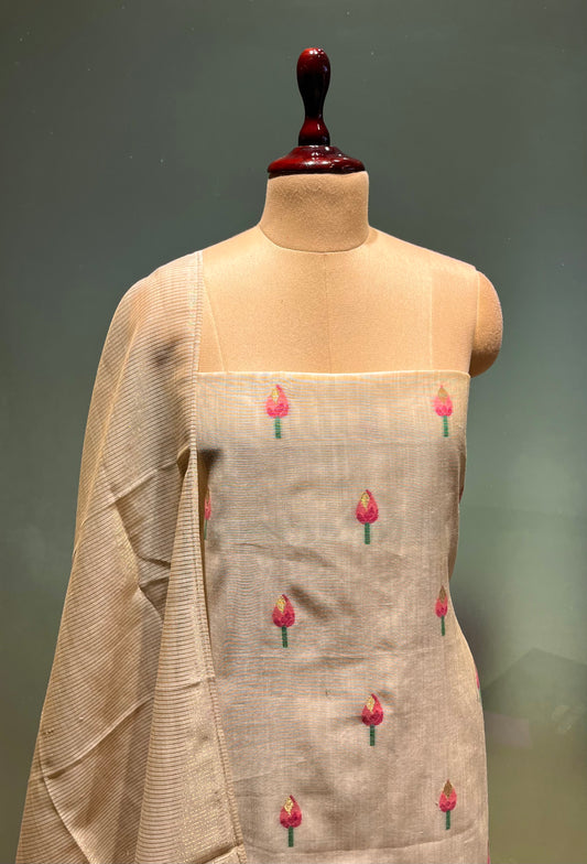 BEIGE COLOUR TANT DHAKAI JAMDANI UNSTITCHED SUITS ( DRESS MATERIAL)