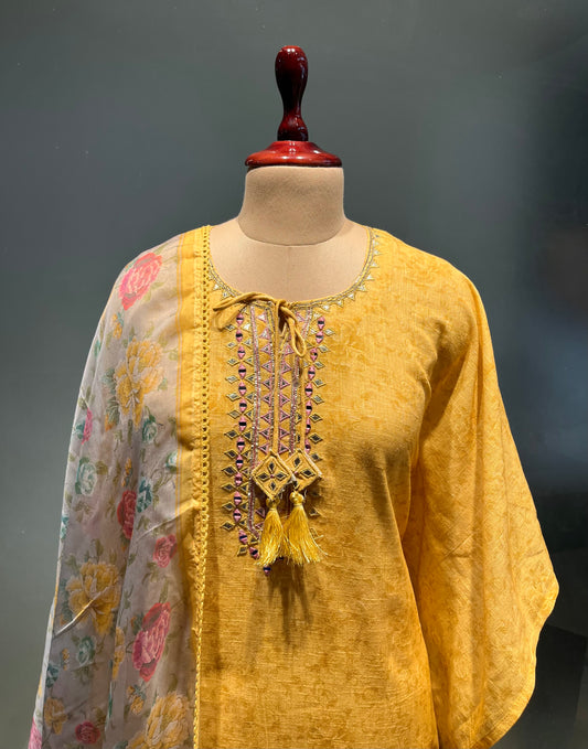YELLOW COLOUR LINEN UNSTITCHED SUIT WITH ORGANZA DUPATTA