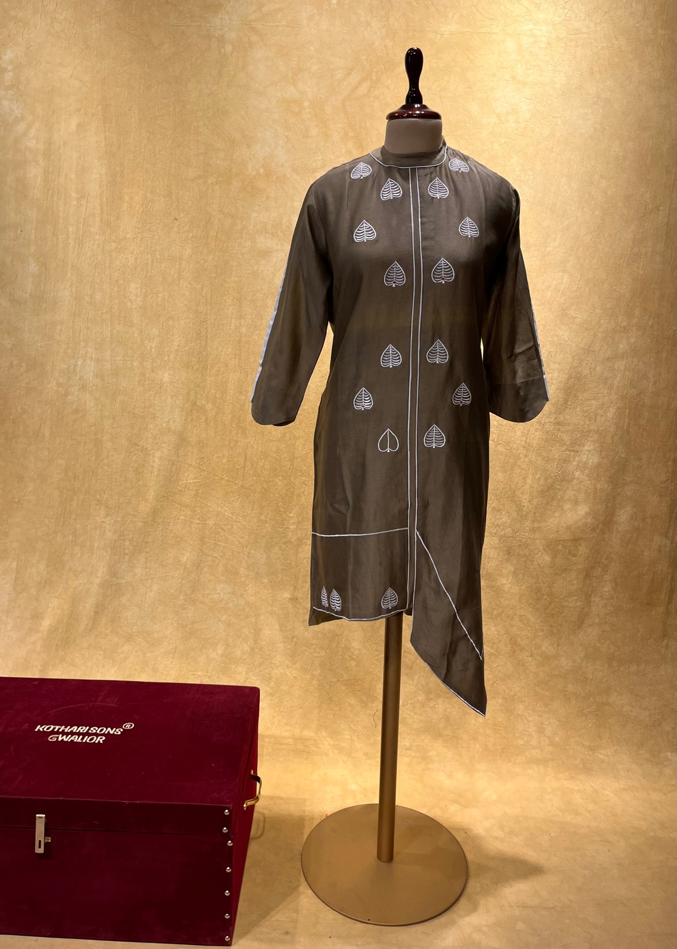 OLIVE GREEN PARTY WEAR COLOUR CHANDERI SILK KURTI EMBELLISHED WITH RESHAM WORK BY SIDDHAIKA