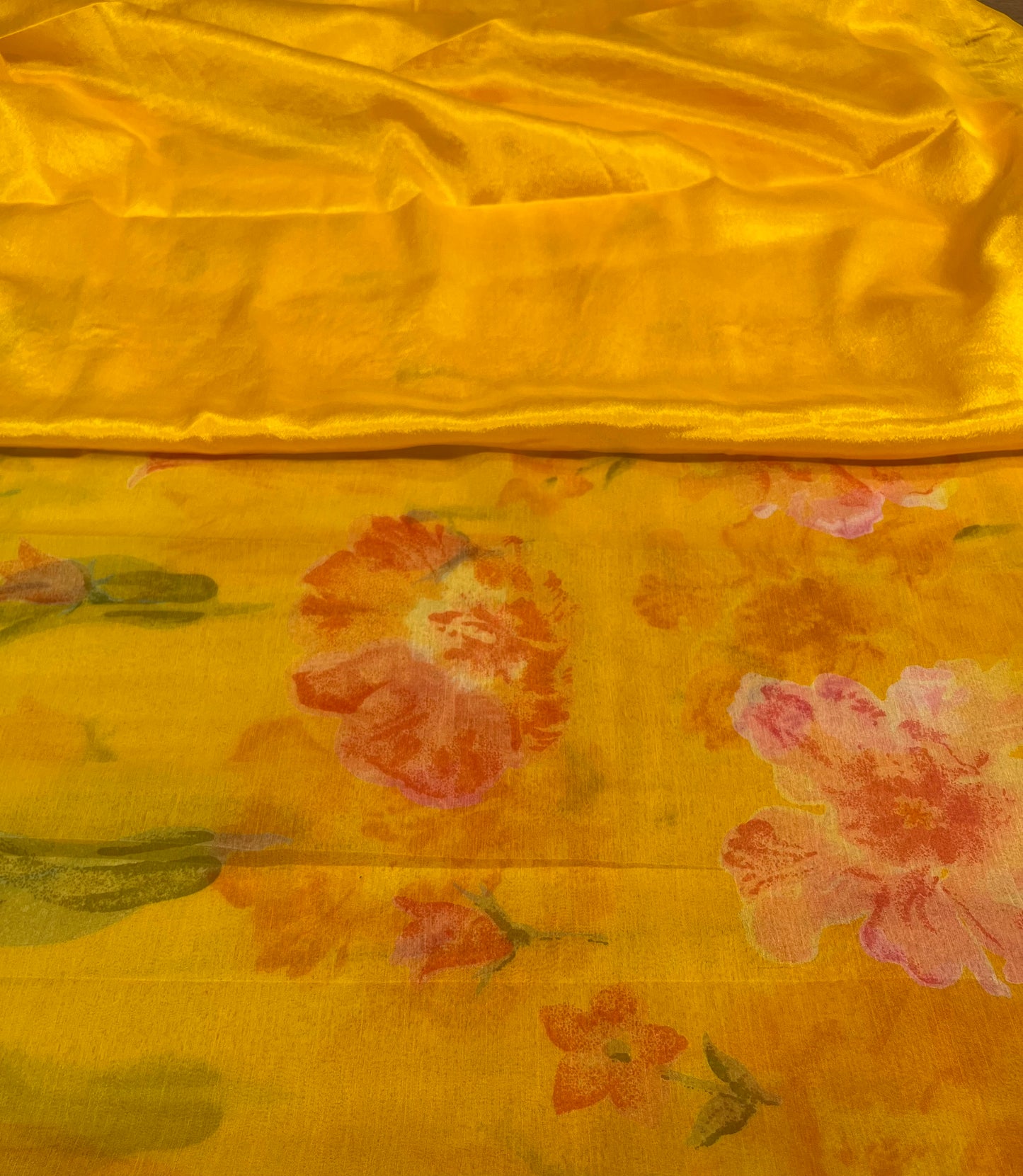 YELLOW COLOUR SHADED SEMI CHIFFON FLORAL PRINTED SAREE