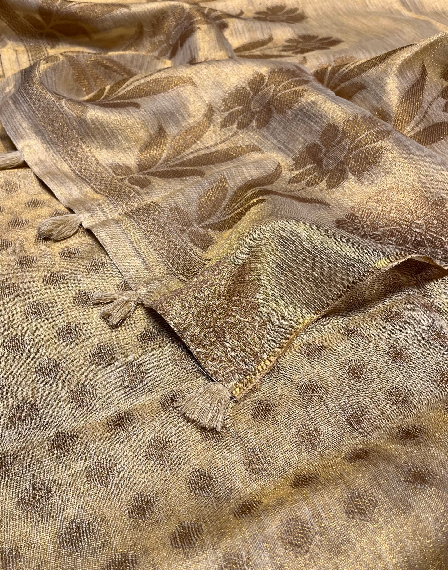 OFF WHITE COLOUR TISSUE SAREE