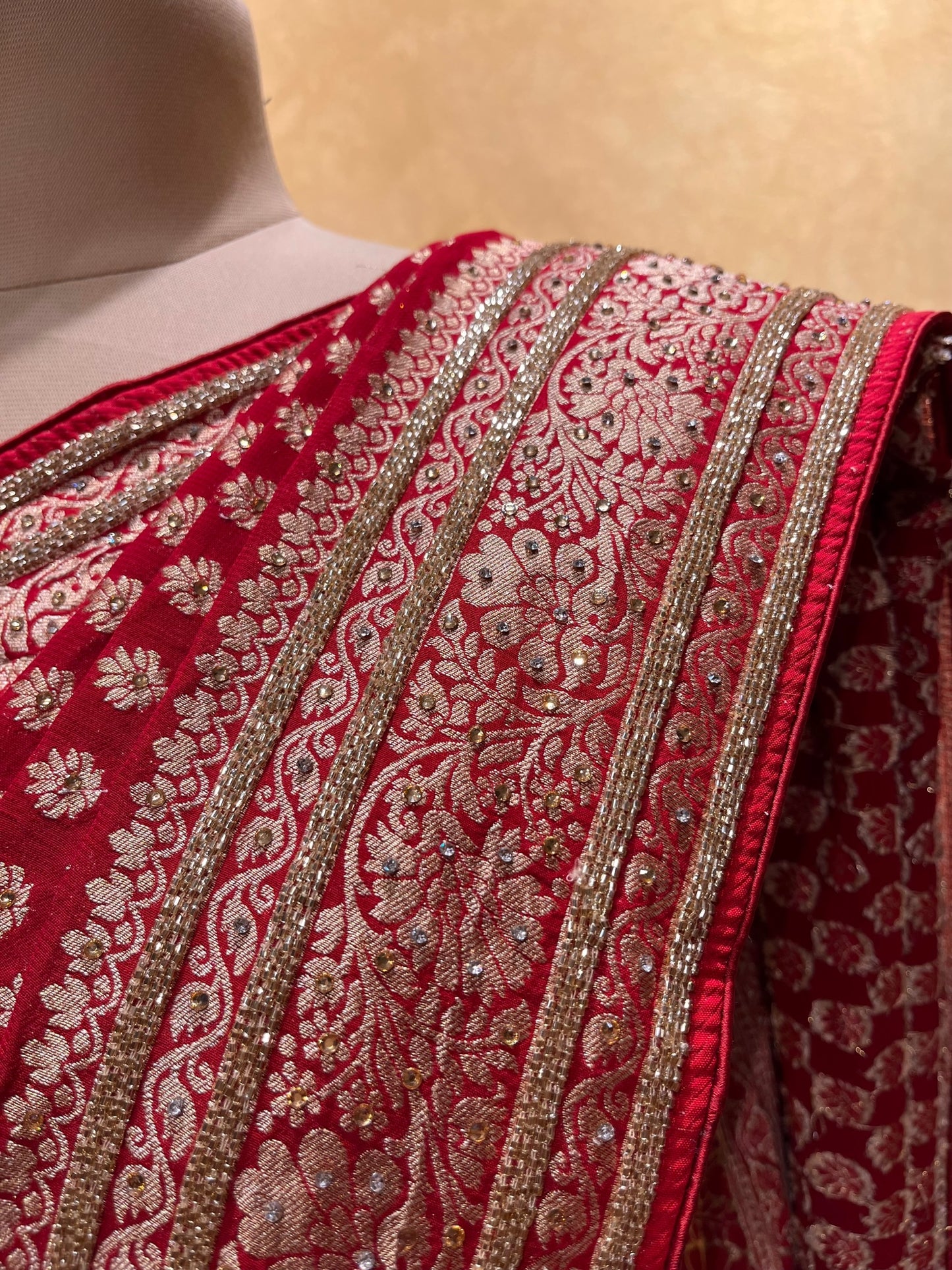 (DELIVERY IN 30 DAYS) RED COLOUR GEORGETTE BANARASI KHADDI SAREE EMBELLISHED WITH CUTDANA WORK