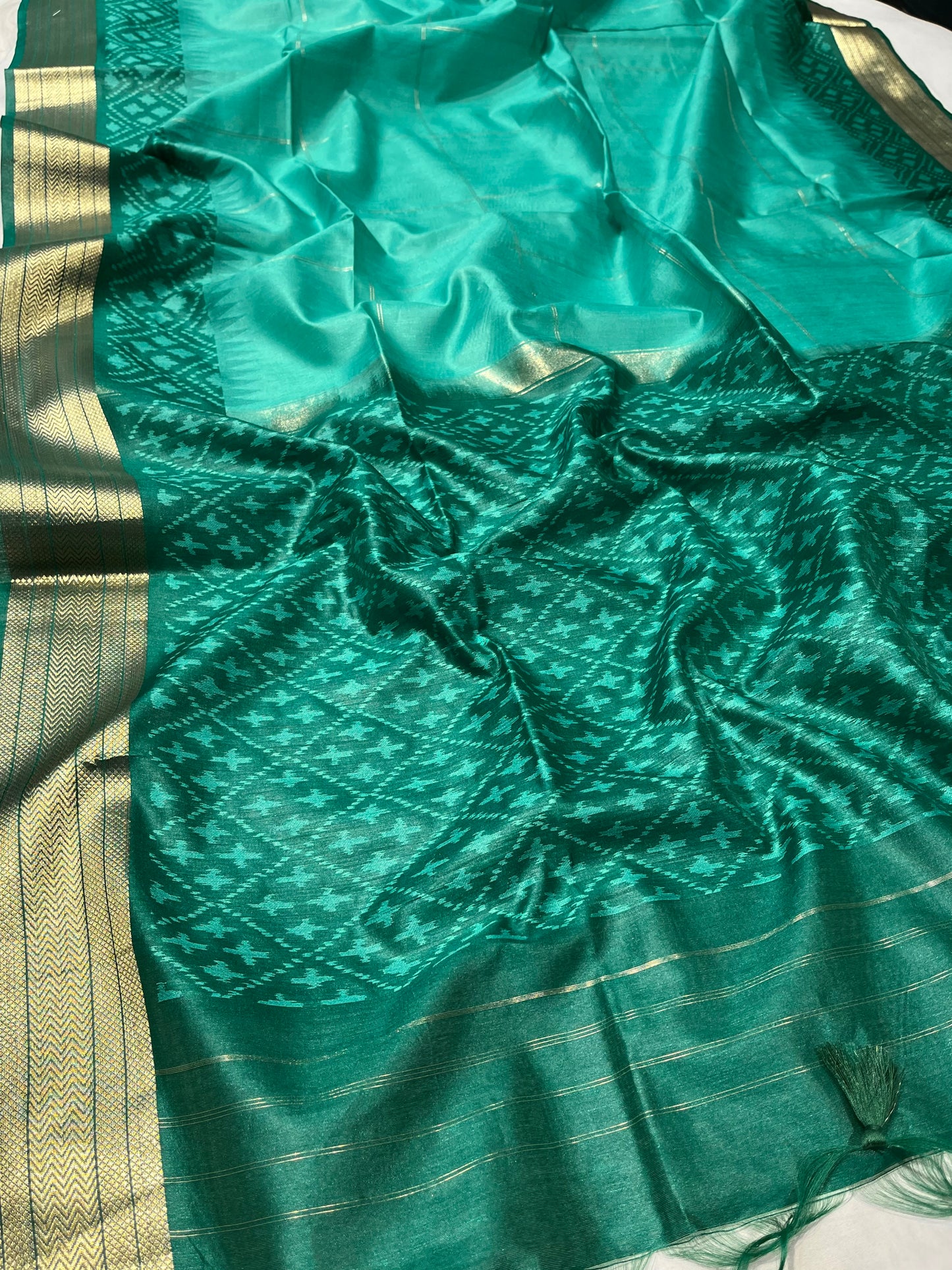 RAMA GREEN COLOR SEMI TUSSAR SILK JAMDANI SAREE WITH ZARI BORDER