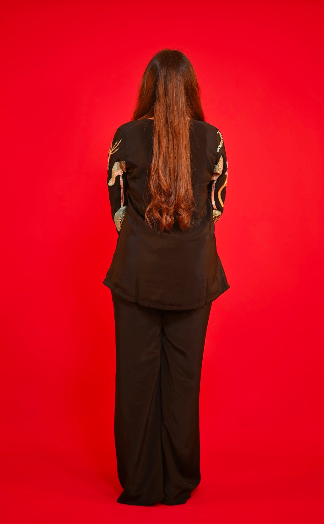 ( DELIVERY IN 25 DAYS ) BLACK COLOUR CREPE SILK HAND EMBROIDERED CO-ORDS SET EMBELLISHED WITH BEADS WORK