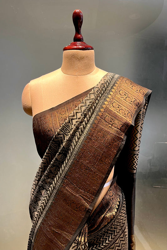 BLACK COLOUR COTTON SILK SAREE EMBELLISHED WITH ZARI BORDER