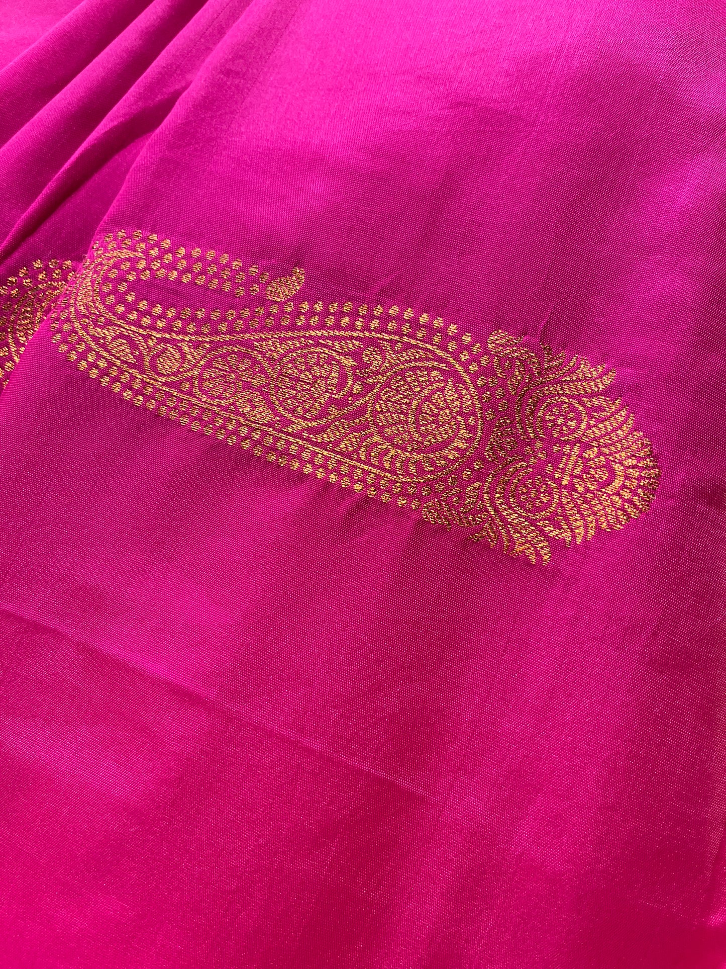 MAGENTA COLOUR SEMI KANJIVARAM SILK SAREE