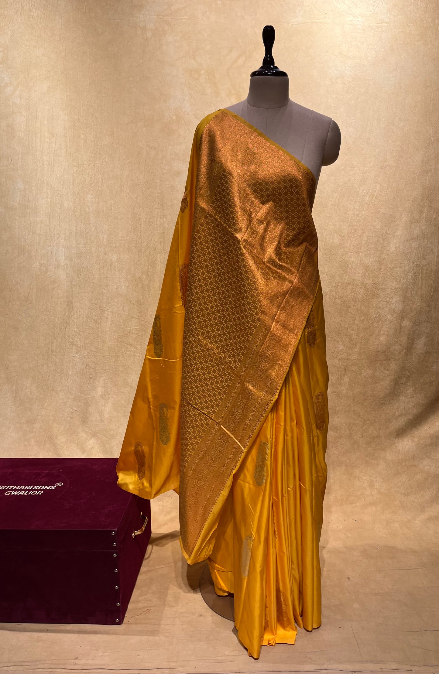 MUSTARD COLOR SEMI SILK KANJIVARAM SAREE EMBELLISHED WITH ZARI WEAVES