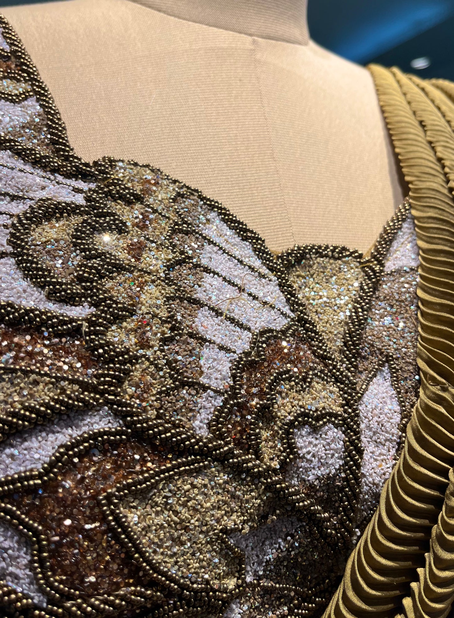 OLIVE COLOUR PLEATED READYMADE SAREE WITH DESIGNER EMBROIDERED BLOUSE