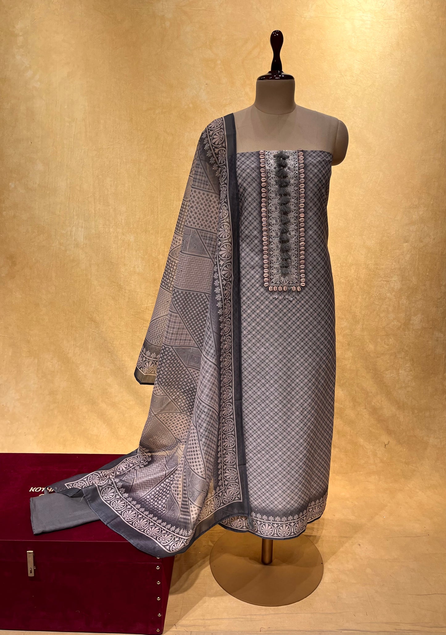 GREY COLOR CHANDERI UNSTITCHED SUIT DRESS MATERIALEMBELLISHED WITH ZARI EMBROIDERY