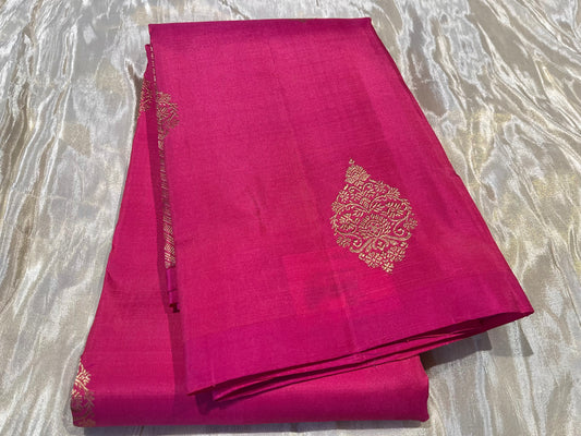 PINK COLOR PURE KANJIVARAM SILK SAREE EMBELLISHED WITH ZARI WEAVES