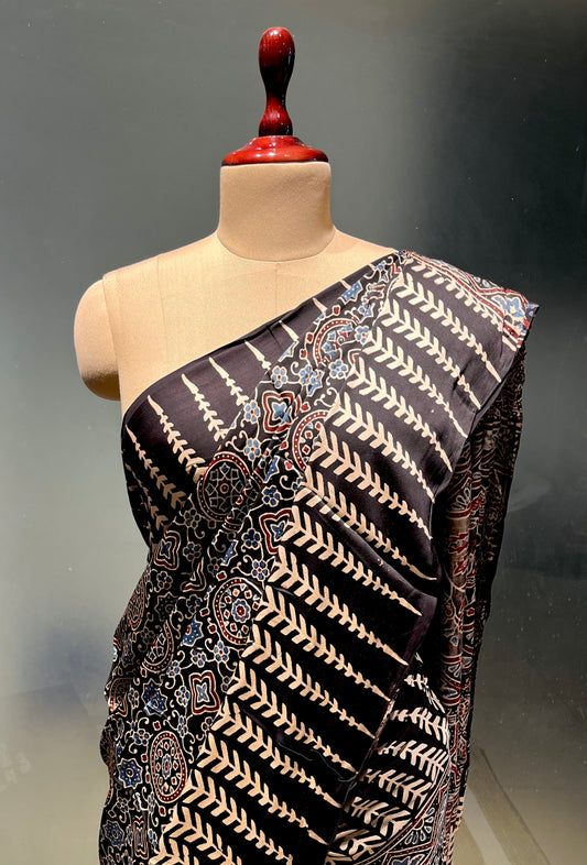 BLACK COLOUR MODAL SILK AJRAKH PRINT SAREE