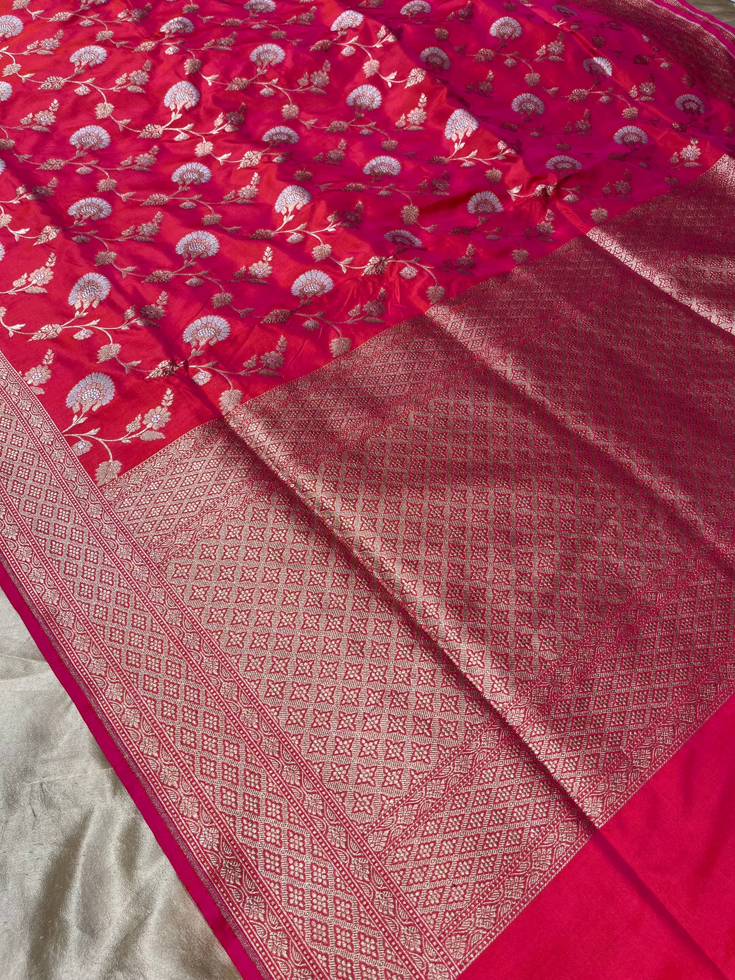 PINK COLOUR PURE BANARASI SILK SAREE EMBELLISHED WITH ZARI WEAVES