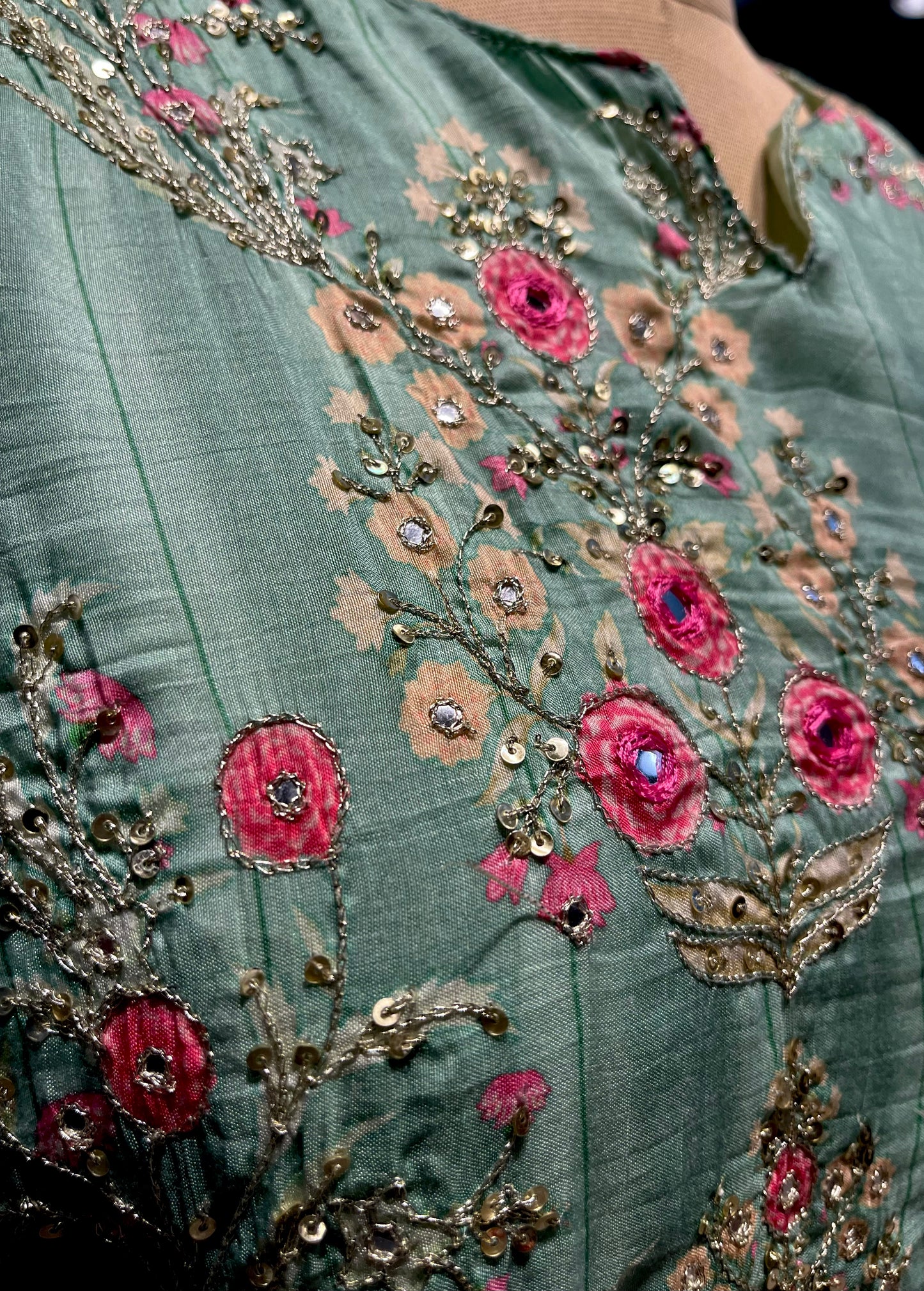 MINT GREEN COLOUR MUSLIN KURTA EMBELLISHED WITH MIRROR FOIL