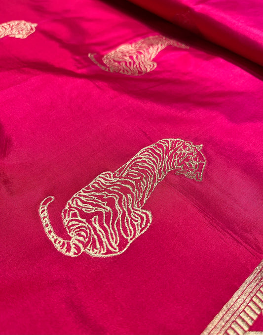 ( DELIVERY IN 30 DAYS ) RANI COLOUR PURE KATAN SILK SAREE EMBELLISHED WITH ZARI WEAV
