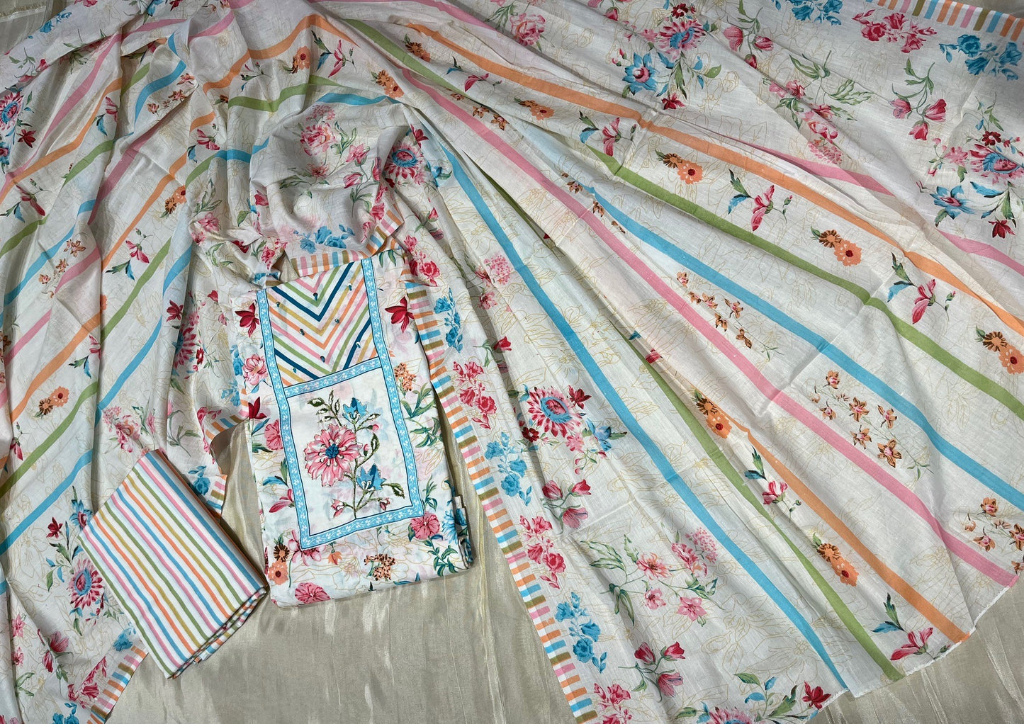 WHITE COLOUR COTTON PRINTED UNSTITCHED SUIT