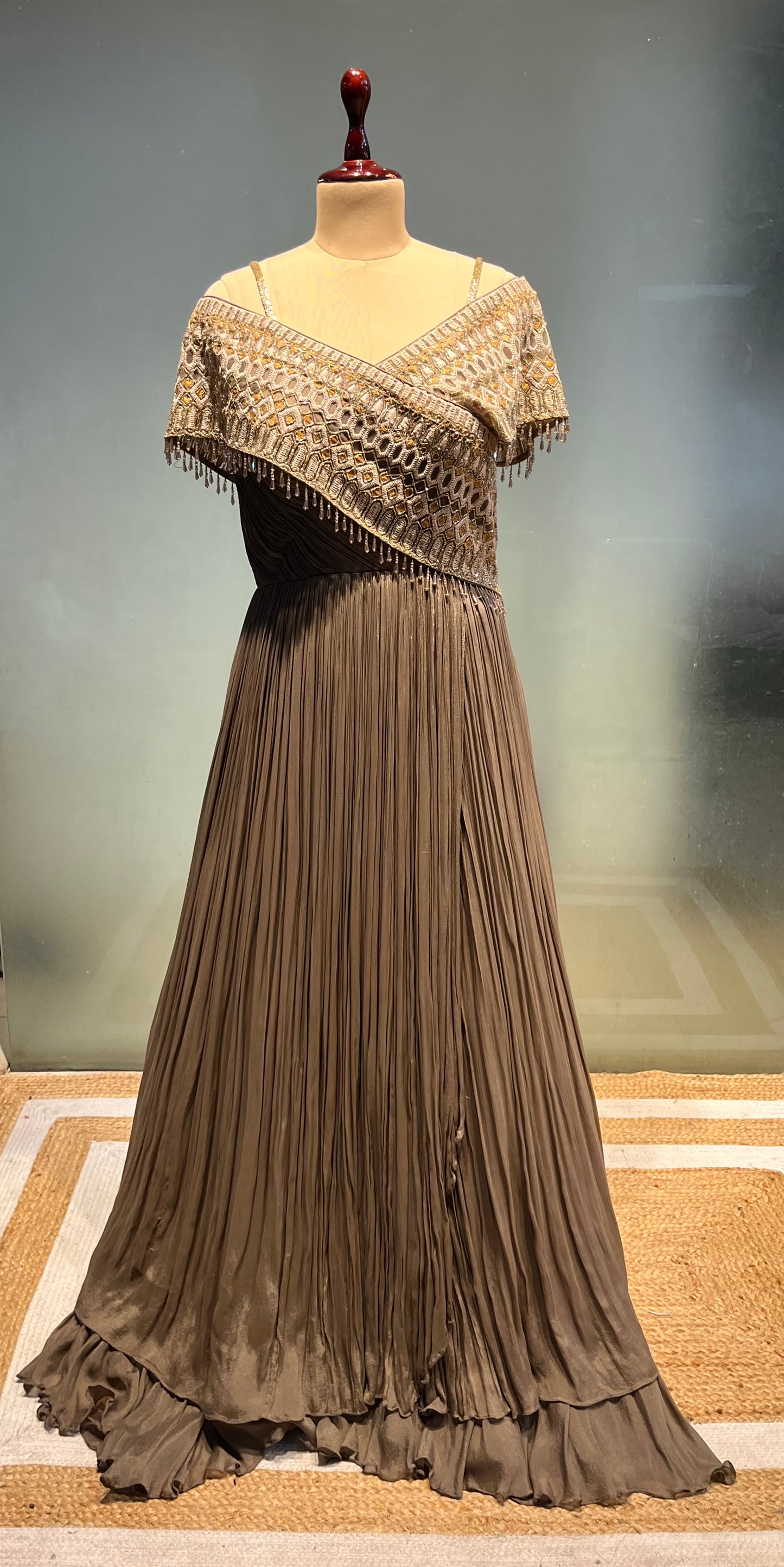 BEIGE COLOUR CHINON FLORAL LENGHT GOWN