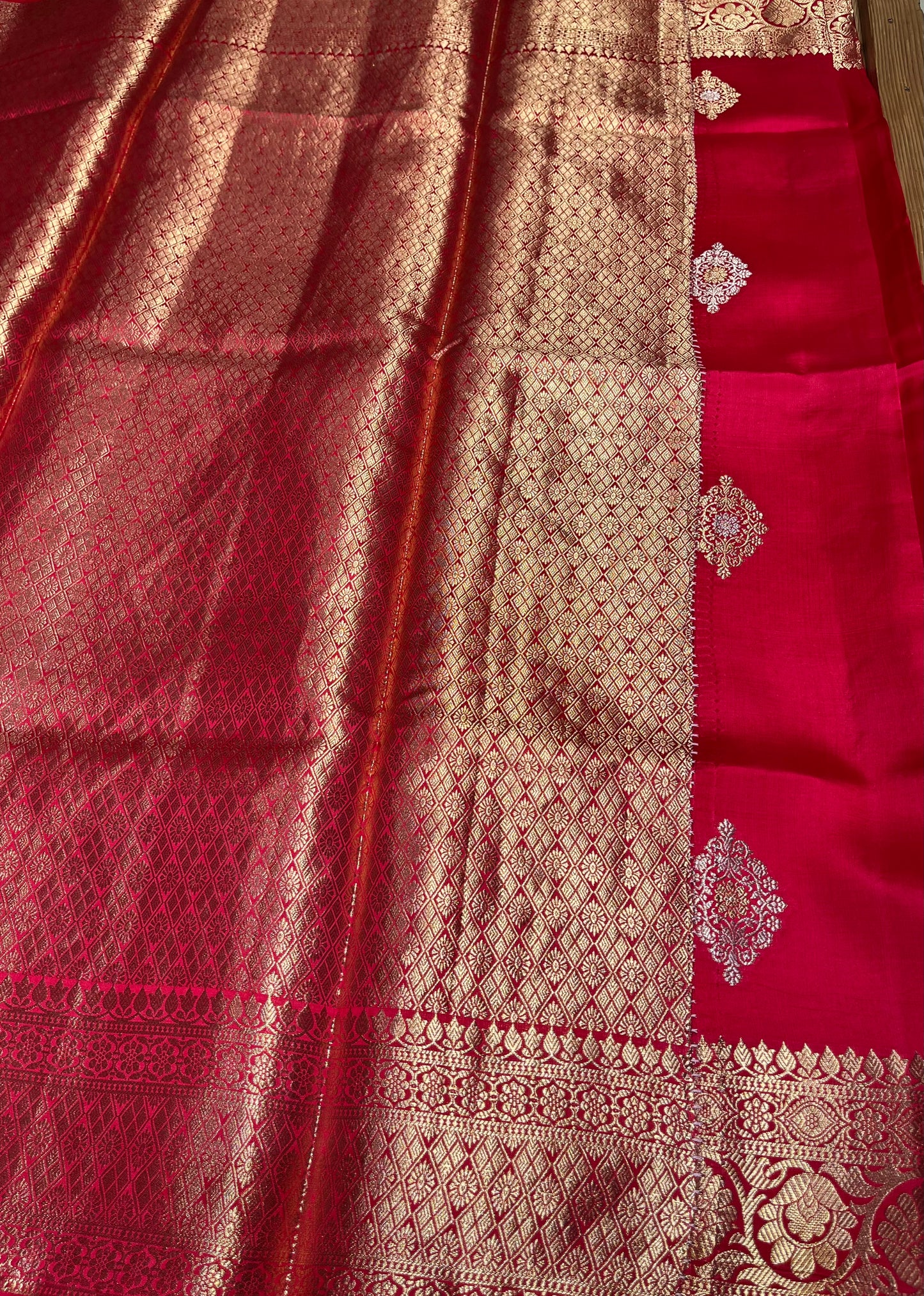 RANI PINK COLOUR PURE BANARASI SILK/CHINIYA SILK SAREE EMBELLISHED WITH ZARI WEAVES
